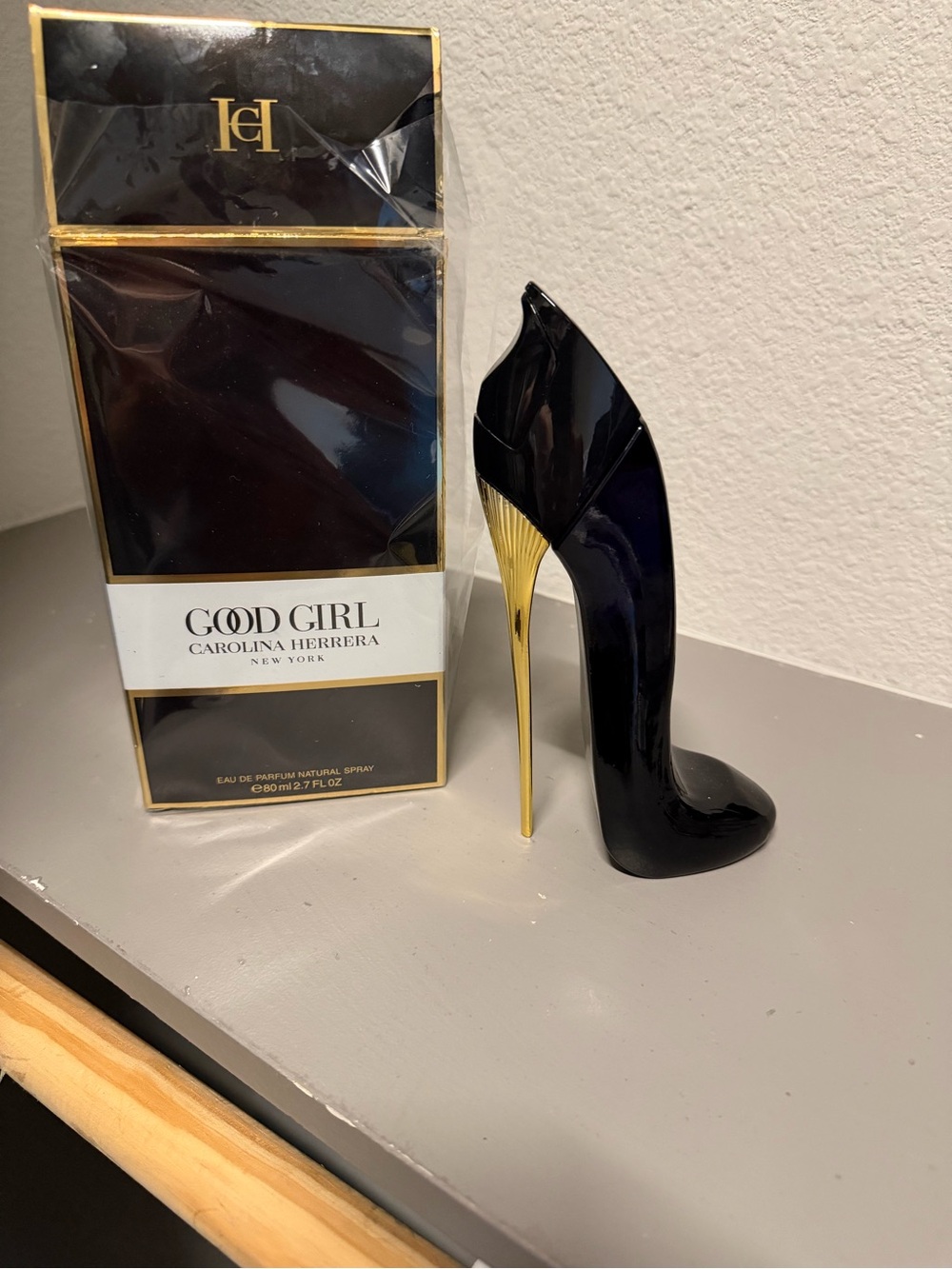 Carolina Herrera perfume
